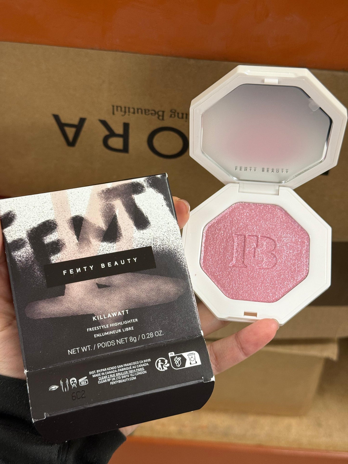 Fenty Beauty by Rihanna
Mini Killawatt Freestyle Highlighter