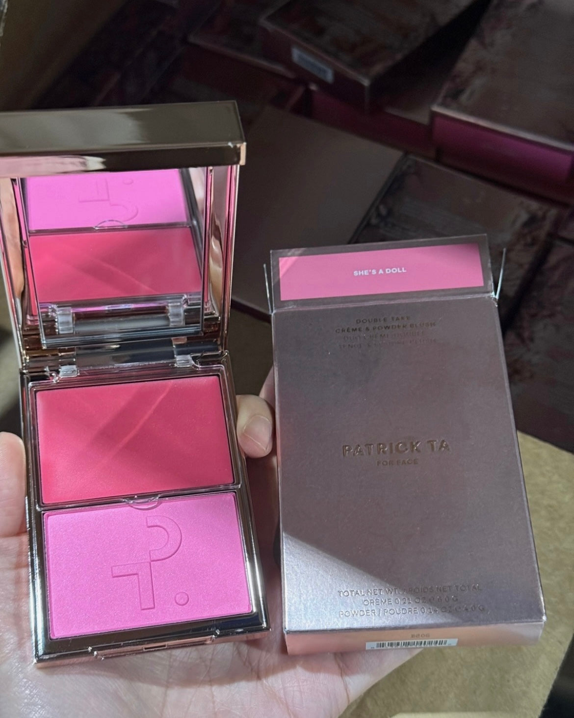PATRICK TA 
Major Headlines Double-Take Crème & Powder Blush Duo