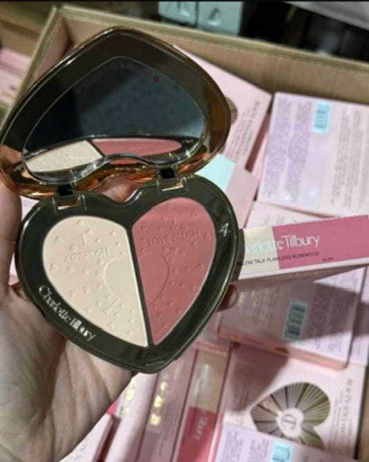 Charlotte Tilbury 
Pillow Talk Beauty Soulmates Airbrush Flawless Finish Brightening and Blush Powder Palette #rosewood